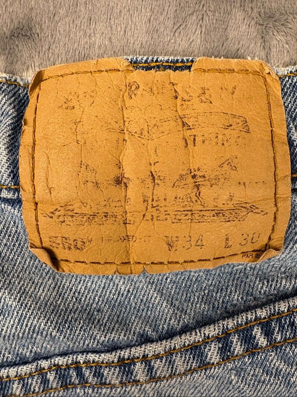 Vintage 90s Levi’s 550 Jeans 34x30 Orange Tab USA Light Wash Relaxed Distressed - Picture 14 of 16